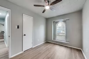 5402 Holly Trail, Arlington, TX 76016 - Photo 15