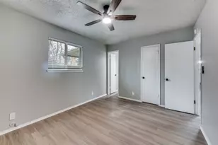 5402 Holly Trail, Arlington, TX 76016 - Photo 11