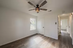 709 Blue Meadow Dr, Azle, TX 76020 - Photo 19