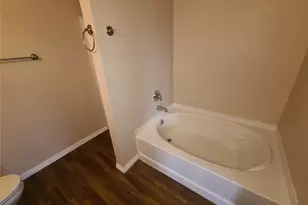 12141 Shine Ave, Rhome, TX 76078 - Photo 17