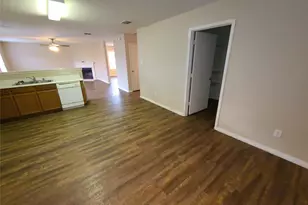 12141 Shine Ave, Rhome, TX 76078 - Photo 11