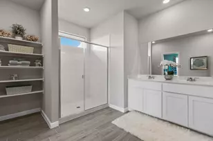 641 Harvey St, Grandview, TX 76050 - Photo 17