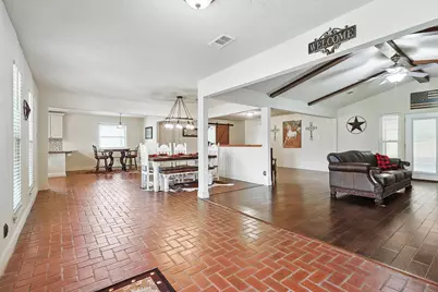 1005 Hopkins Drive, Denton, TX 76205 - Photo 5