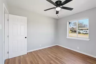 1134 Susan Dr, Garland, TX 75040 - Photo 9