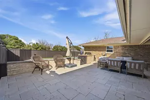 2305 Claridge Cir, Plano, TX 75075 - Photo 25