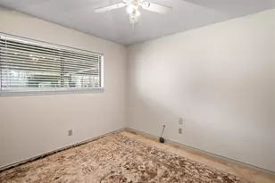 109 Old Barn Cir, Holly Lake Ranch, TX 75765 - Photo 19