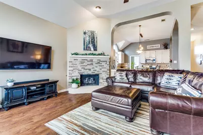 2324 Gatwick Court, Flower Mound, TX 75028 - Photo 3