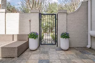 3719 W 4th St, Fort Worth, TX 76107 - Photo 5