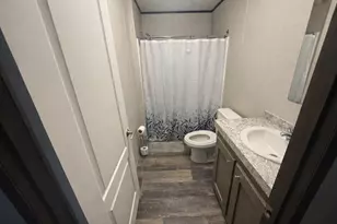 114 Plantation Dr, Mabank, TX 75156 - Photo 7