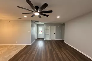 6101 Melody Ln, Watauga, TX 76148 - Photo 9