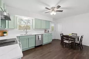 2516 Albemarle Dr, Dallas, TX 75234 - Photo 7