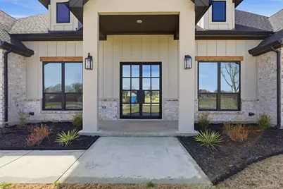 5832 Grey Wolf Court, Fort Worth, TX 76140 - Photo 3