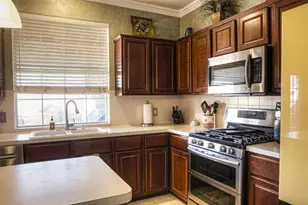 4633 Tanque Dr, Fort Worth, TX 76137 - Photo 9