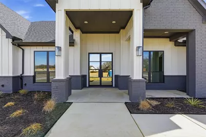 5833 Grey Wolf Court, Fort Worth, TX 76140 - Photo 3