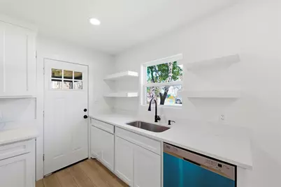 1410 Tanglewood Lane, Garland, TX 75042 - Photo 9