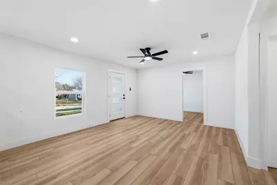 1410 Tanglewood Lane, Garland, TX 75042 - Photo 3