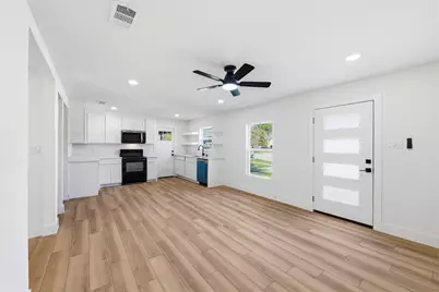 1410 Tanglewood Lane, Garland, TX 75042 - Photo 7