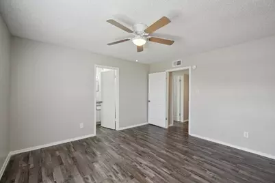 306 Vine St Street, Euless, TX 76040 - Photo 5