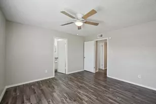 306 Vine St St, Euless, TX 76040 - Photo 5