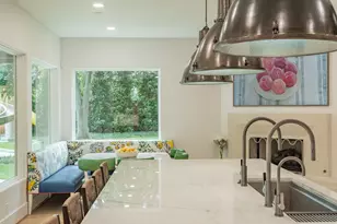 10427 Lennox Ln, Dallas, TX 75229 - Photo 17