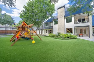 10427 Lennox Ln, Dallas, TX 75229 - Photo 37