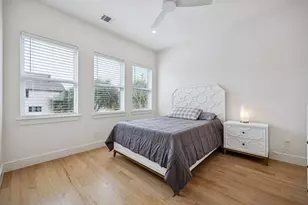 5104 Vandelia St, Dallas, TX 75235 - Photo 19