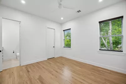 5104 Vandelia Street, Dallas, TX 75235 - Photo 17