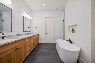 5104 Vandelia St, Dallas, TX 75235 - Photo 23