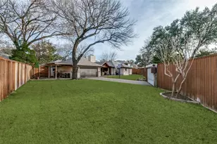 9203 Alta Oaks Dr, Dallas, TX 75243 - Photo 27