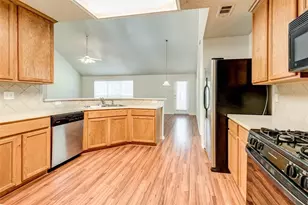 4500 Shady Hollow Dr, Fort Worth, TX 76123 - Photo 7