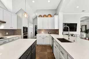 8312 Halliford Ct, Plano, TX 75024 - Photo 15