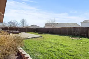 313 Palm St, Crowley, TX 76036 - Photo 19