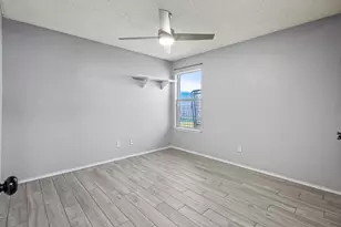 313 Palm St, Crowley, TX 76036 - Photo 15