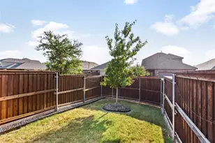1420 Alamandine Ave, Providence Village, TX 76227 - Photo 25