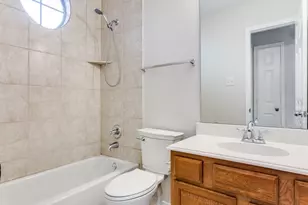 6808 Terbet Ct, Fort Worth, TX 76112 - Photo 9