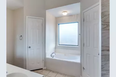 6808 Terbet Court, Fort Worth, TX 76112 - Photo 7