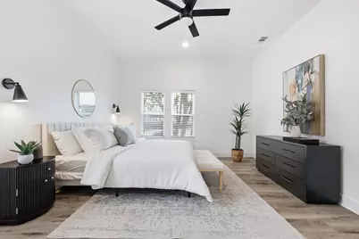 901 Elsbeth Street, Dallas, TX 75208 - Photo 19