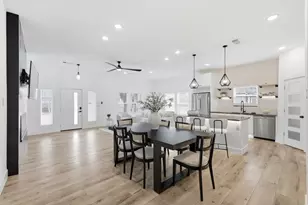 901 Elsbeth St, Dallas, TX 75208 - Photo 11