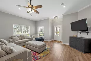 117 Lost Oaks Dr, Waco, TX 76705 - Photo 7