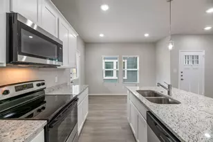 3501 E Renfro St, Burleson, TX 76028 - Photo 15