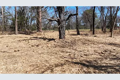 1805 Lynlee Lane, Denison, TX 75020 - Photo 5