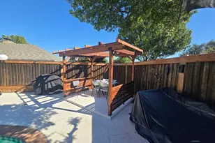 2004 Cherbourg Dr, Plano, TX 75075 - Photo 23