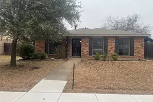 2114 Alder Trail, Grand Prairie, TX 75052 - Photo 1