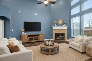 508 Lakeview Cir, Burleson, TX 76028 - Photo 13
