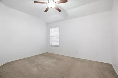 508 Lakeview Circle, Burleson, TX 76028 - Photo 21