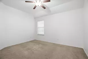508 Lakeview Cir, Burleson, TX 76028 - Photo 21