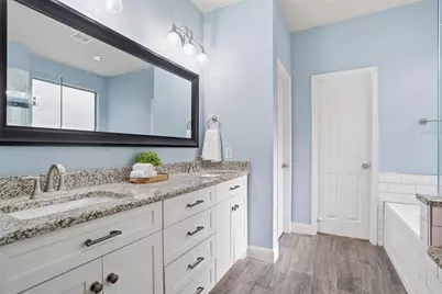 508 Lakeview Circle, Burleson, TX 76028 - Photo 17