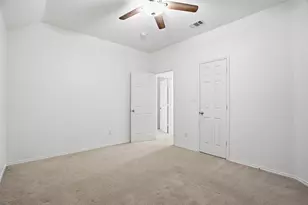 508 Lakeview Cir, Burleson, TX 76028 - Photo 23