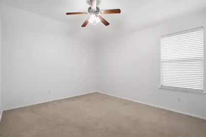 508 Lakeview Circle, Burleson, TX 76028 - Photo 25