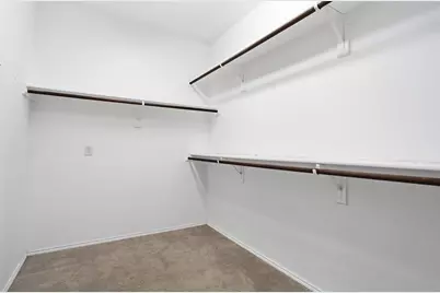 508 Lakeview Circle, Burleson, TX 76028 - Photo 21